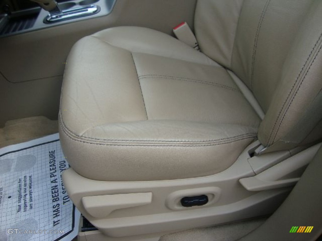 2007 Edge SEL Plus AWD - Carbon Metallic / Camel photo #10