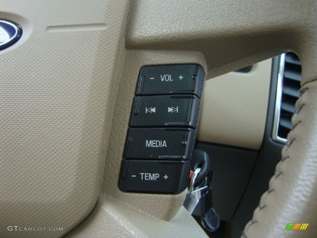 2007 Edge SEL Plus AWD - Carbon Metallic / Camel photo #24