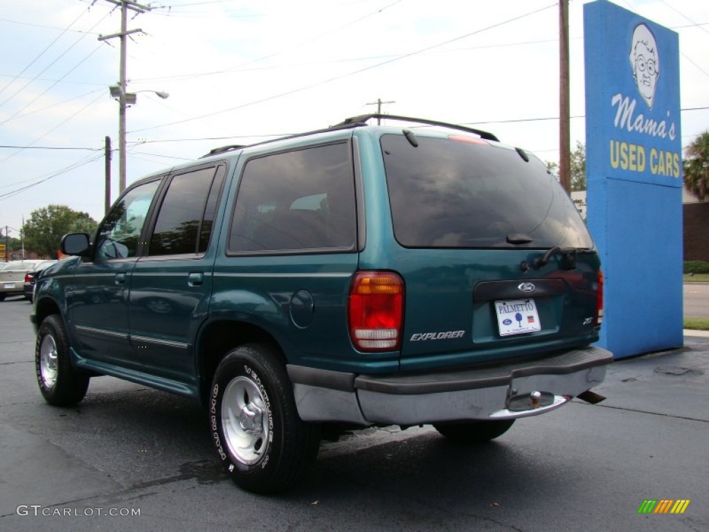 1998 Explorer XLT 4x4 - Pacific Green Metallic / Medium Graphite photo #6