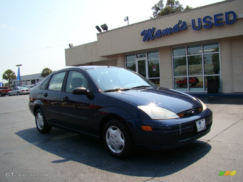 2001 Focus LX Sedan - Twilight Blue Metallic / Medium Graphite Grey photo #2