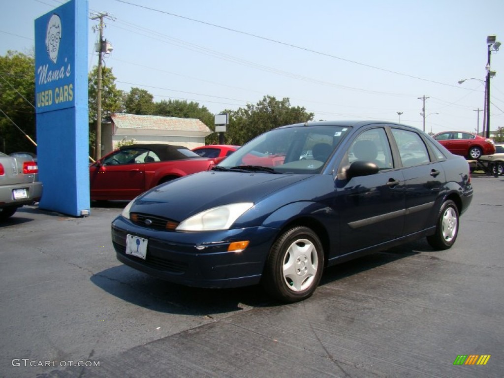 2001 Focus LX Sedan - Twilight Blue Metallic / Medium Graphite Grey photo #4