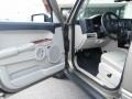 2006 Light Khaki Metallic Jeep Commander Limited  photo #13