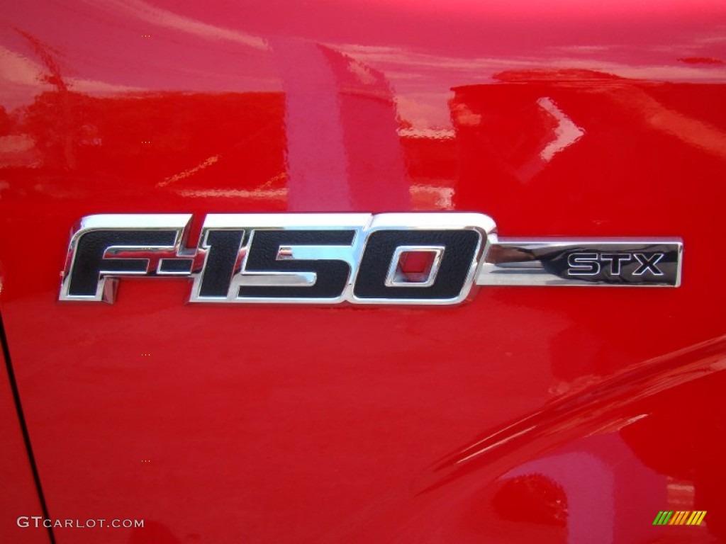 2009 F150 STX SuperCab 4x4 - Bright Red / Stone/Medium Stone photo #39