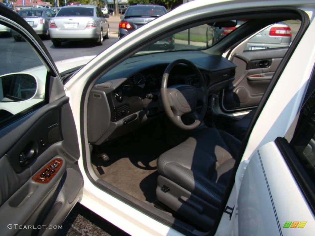 2002 Regal LS - White / Medium Gray photo #9