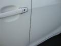 Super White - Camry LE Photo No. 33