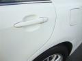 Super White - Camry LE Photo No. 34