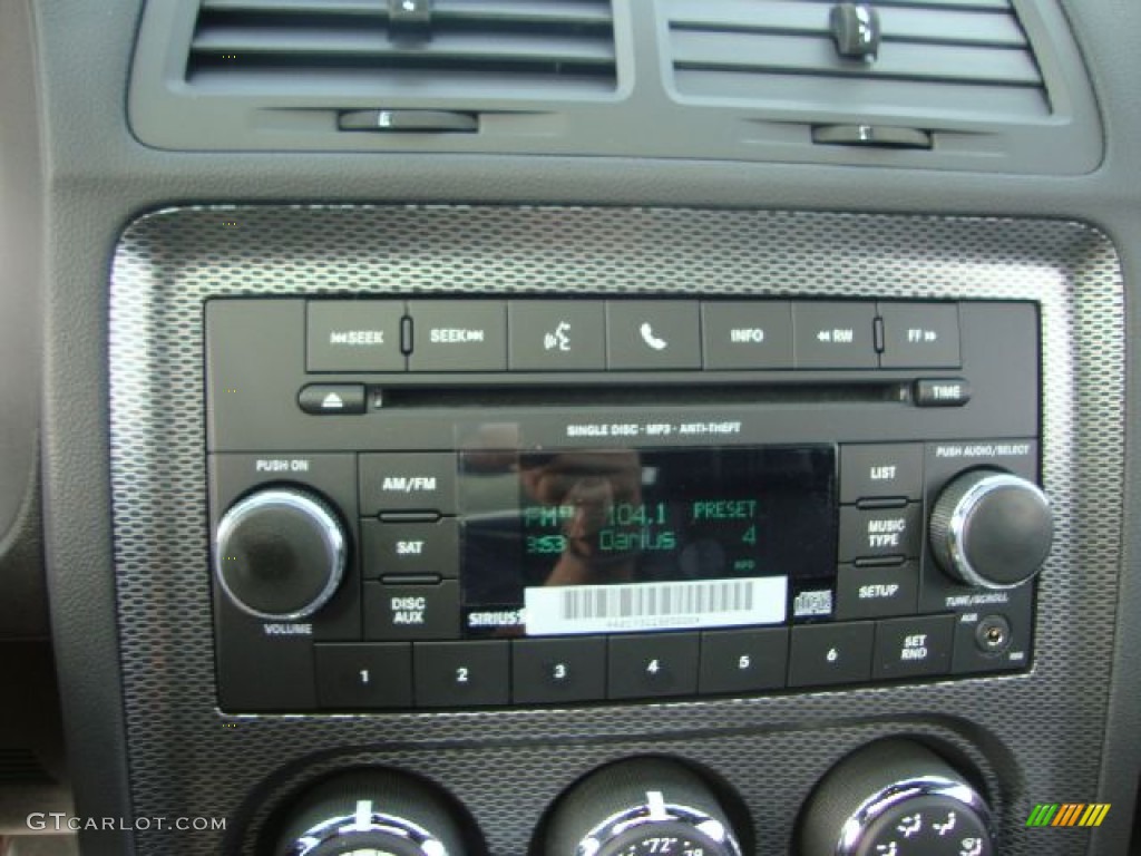 2012 Dodge Challenger R/T Plus Audio System Photo #54111673