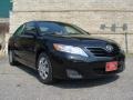 Black - Camry LE Photo No. 5
