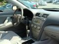 Black - Camry LE Photo No. 19