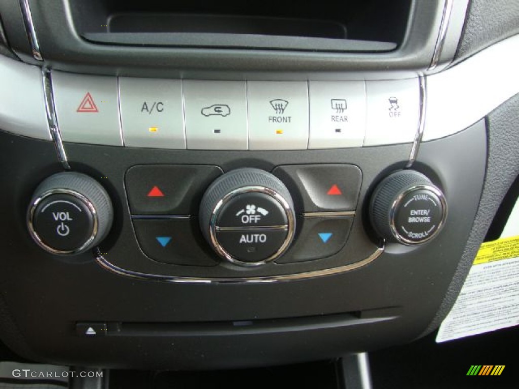 2012 Dodge Journey Crew Controls Photos