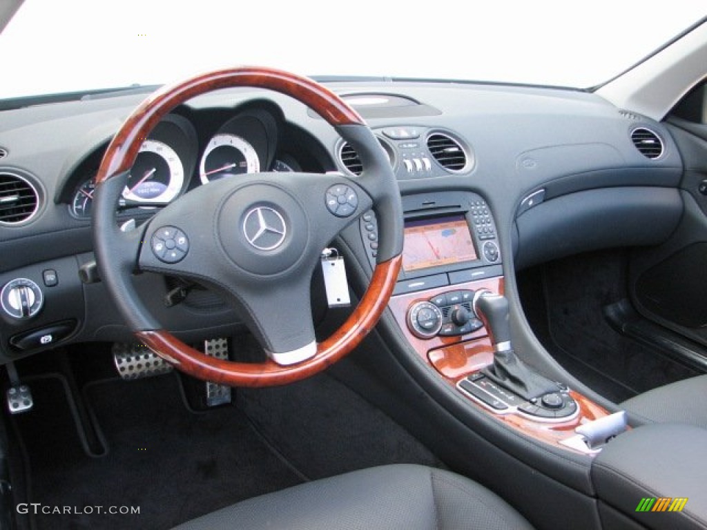 2009 Mercedes-Benz SL 550 Roadster Black Dashboard Photo #54114330