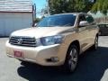 Sandy Beach Metallic - Highlander Sport 4WD Photo No. 4