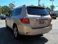 Sandy Beach Metallic - Highlander Sport 4WD Photo No. 5