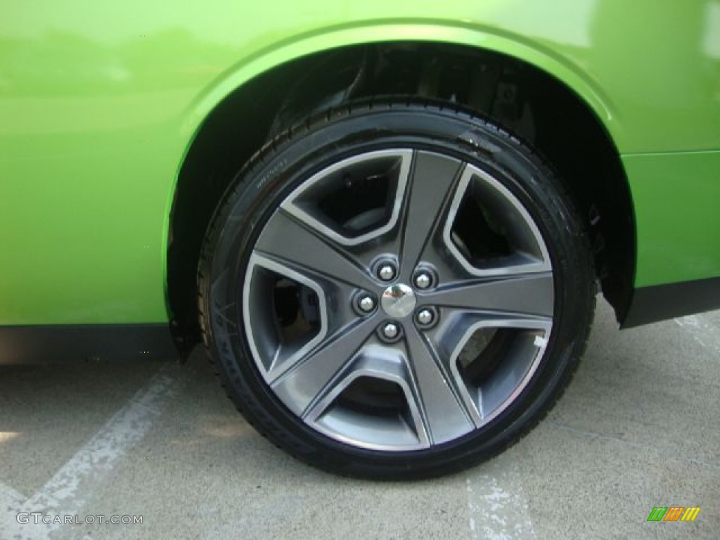 2011 Dodge Challenger R/T Classic Wheel Photo #54116298