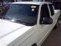 2005 Summit White Chevrolet Silverado 1500 LS Extended Cab  photo #21