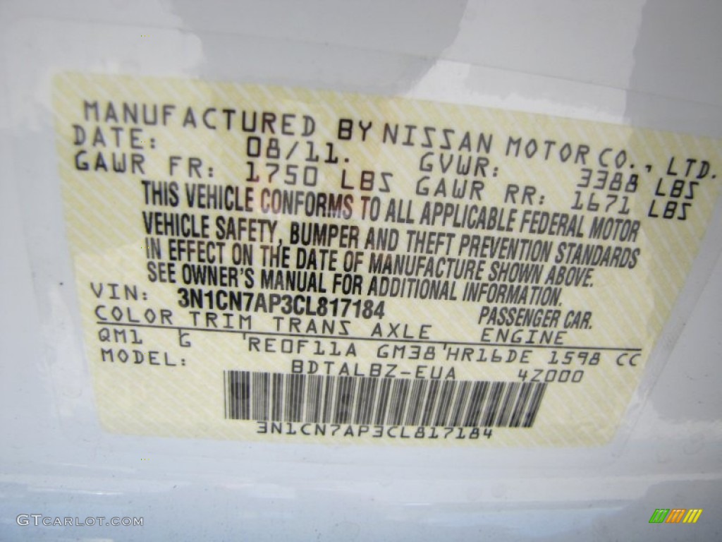 2012 Versa Color Code QM1 for Fresh Powder White Photo #54122259