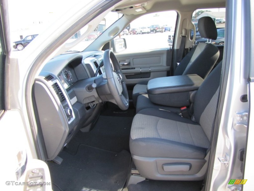 2011 Ram 1500 SLT Quad Cab - Bright Silver Metallic / Dark Slate Gray/Medium Graystone photo #10