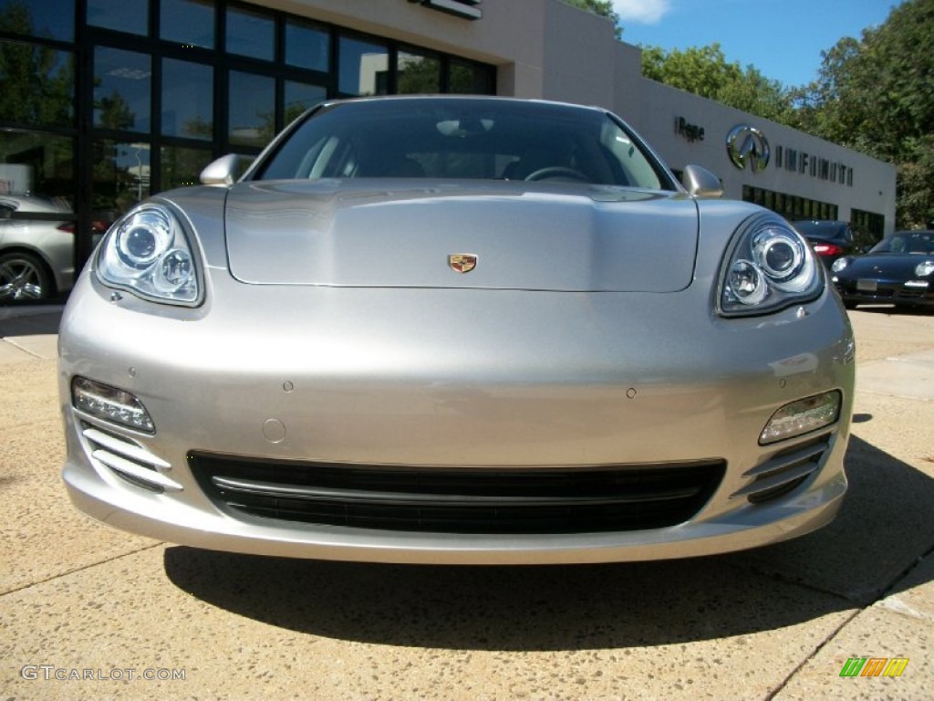 GT Silver Metallic 2012 Porsche Panamera V6 Exterior Photo #54125674