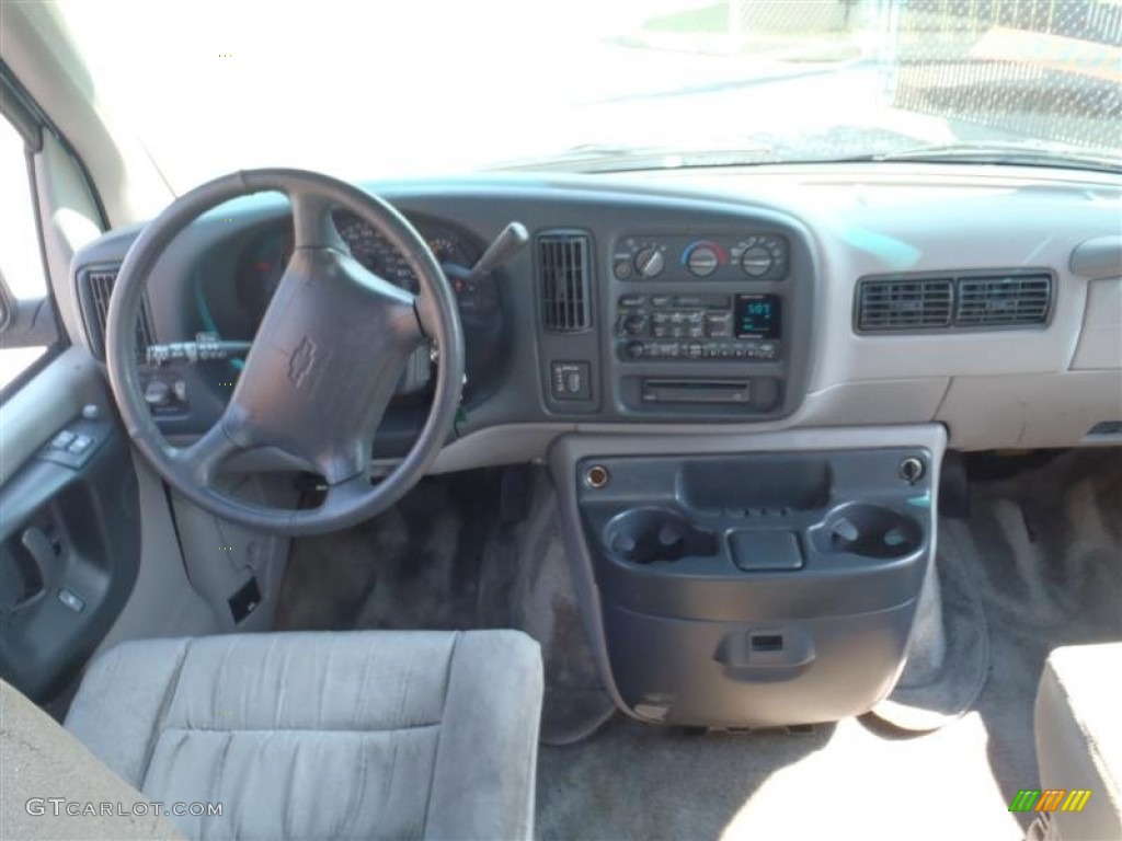 1997 Chevrolet Chevy Van G1500 Passenger Conversion Gray Dashboard Photo #54126801