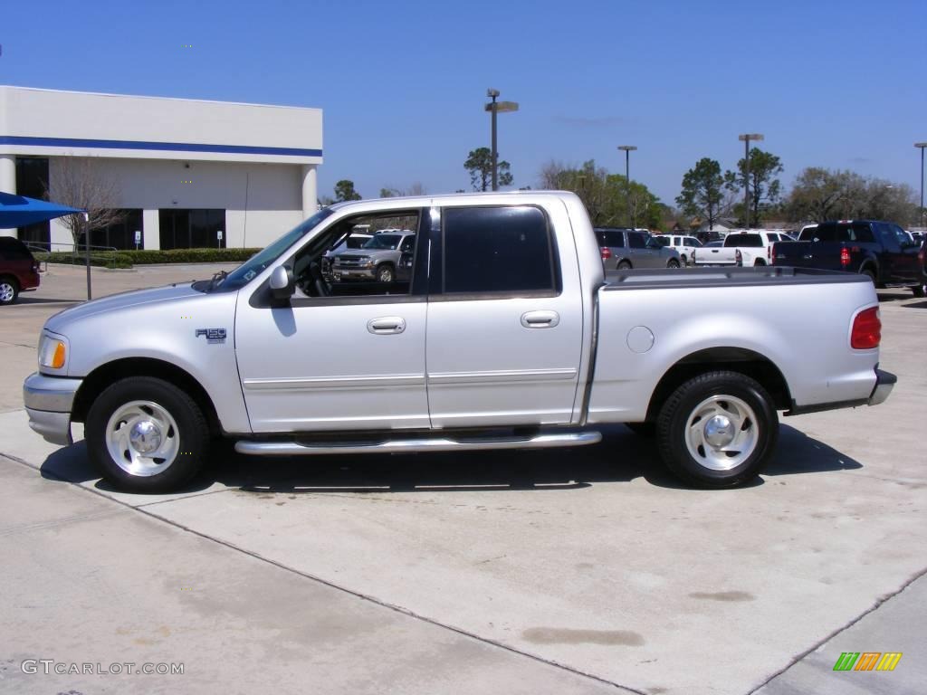 2003 F150 XLT SuperCrew - Silver Metallic / Medium Graphite Grey photo #2