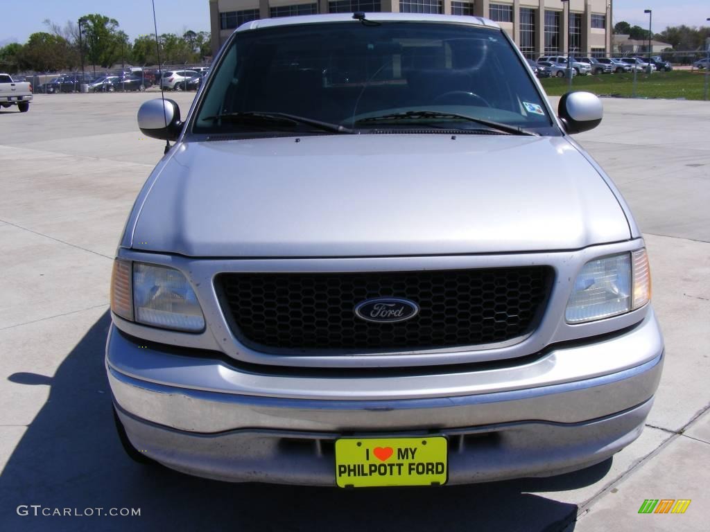 2003 F150 XLT SuperCrew - Silver Metallic / Medium Graphite Grey photo #3