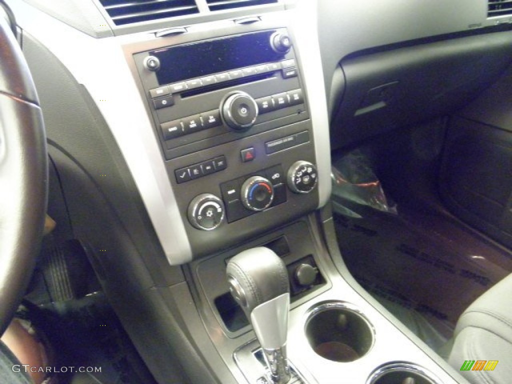 2011 Traverse LT AWD - White / Ebony/Ebony photo #8