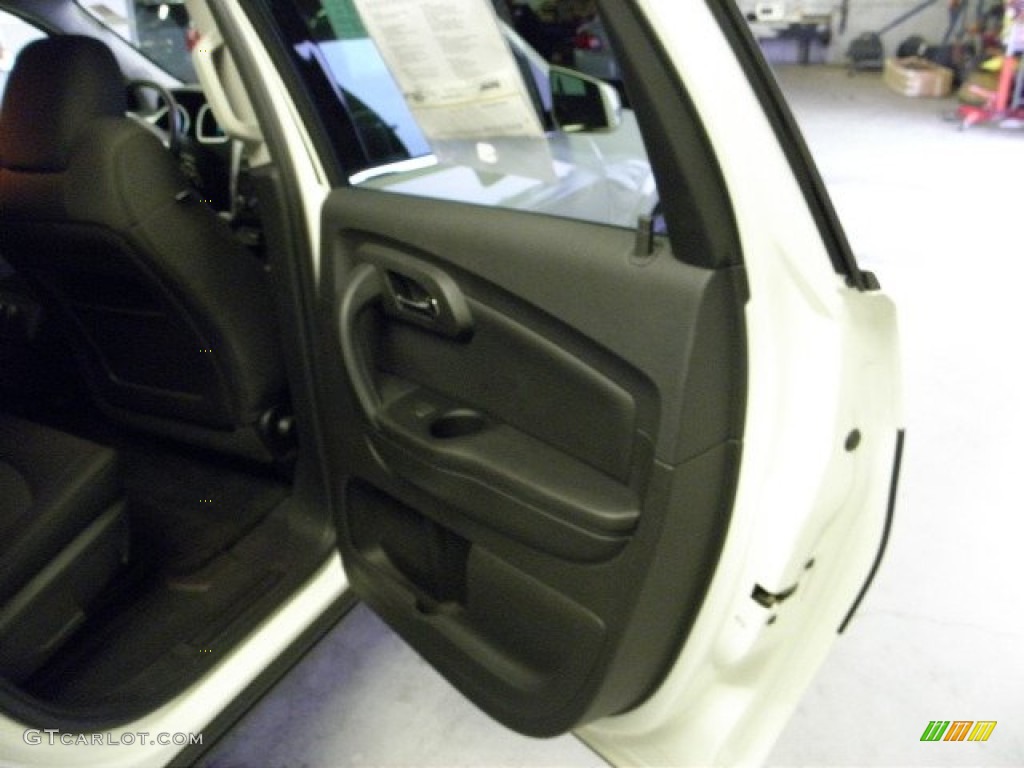 2011 Traverse LT AWD - White / Ebony/Ebony photo #18
