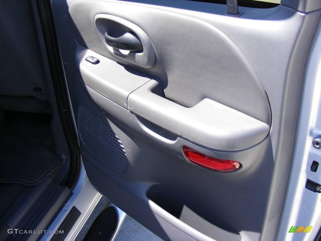 2003 F150 XLT SuperCrew - Silver Metallic / Medium Graphite Grey photo #29