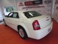 Cool Vanilla White - 300 LX Photo No. 6