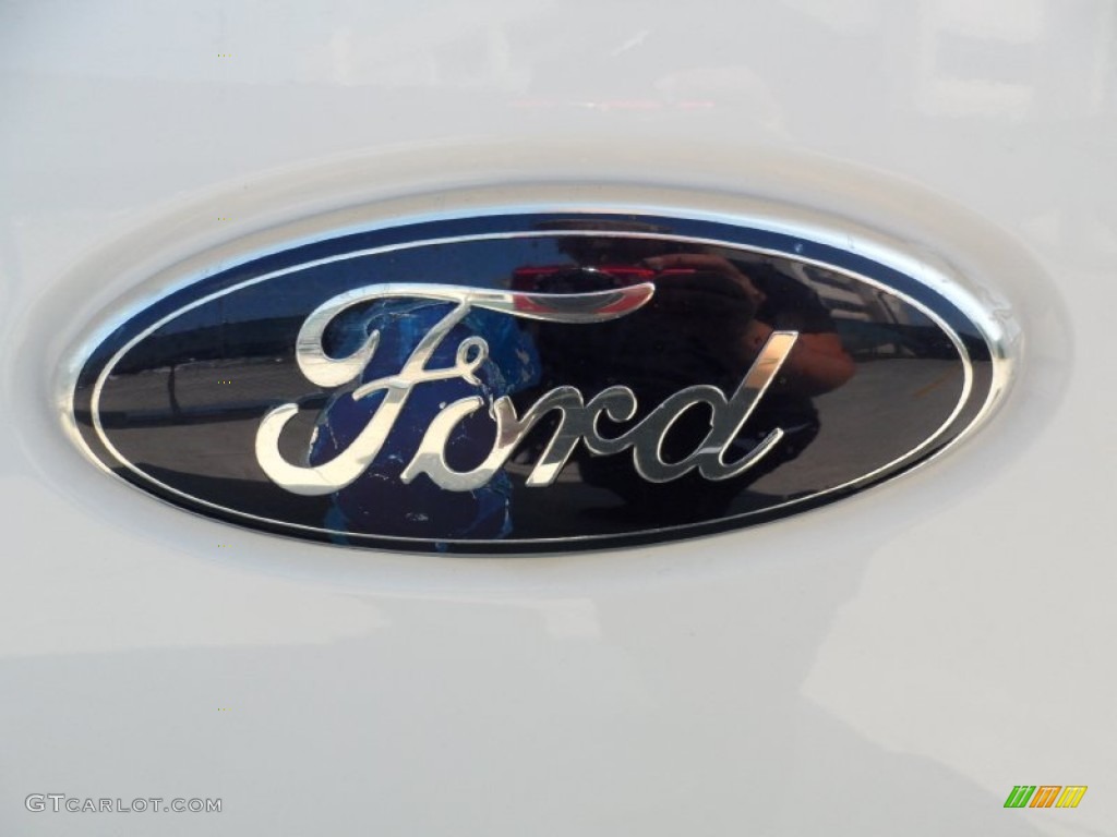 2007 F150 Lariat SuperCrew 4x4 - Oxford White / Black photo #22