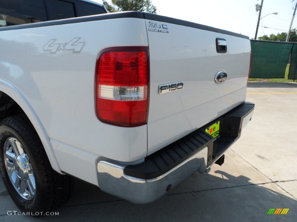 2007 F150 Lariat SuperCrew 4x4 - Oxford White / Black photo #24