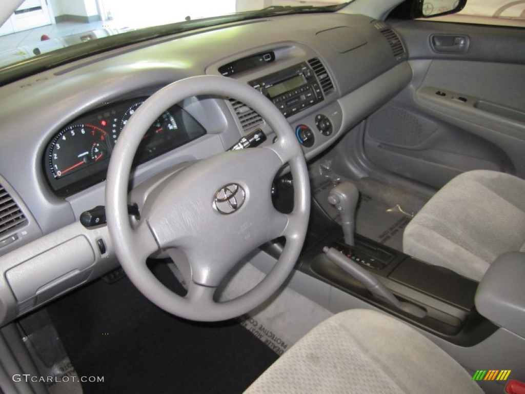 2004 Camry LE V6 - Black / Stone photo #12