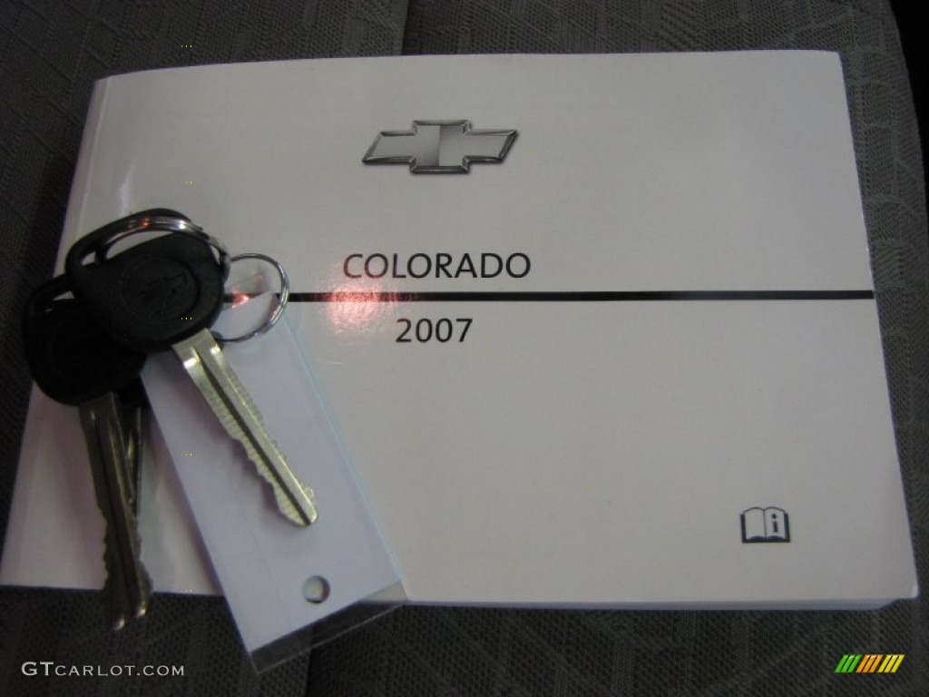 2007 Colorado LS Regular Cab - Black / Medium Pewter photo #19