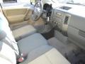 2004 White Nissan Titan SE King Cab 4x4  photo #26