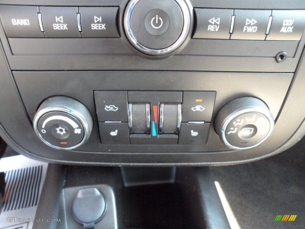 2007 Chevrolet Monte Carlo SS Controls Photo #54138645