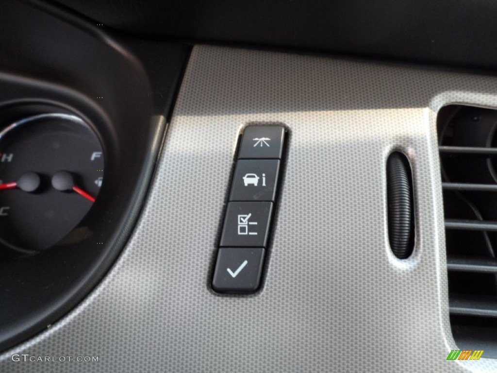 2007 Chevrolet Monte Carlo SS Controls Photo #54138666