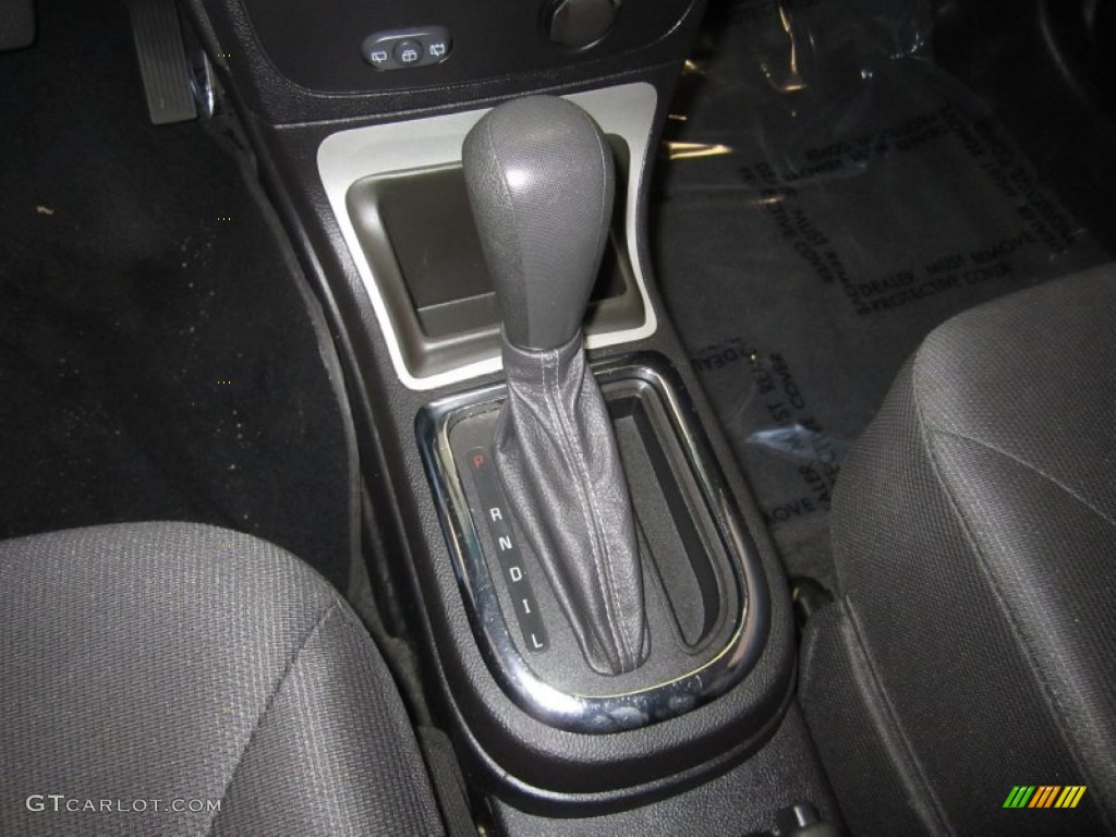 2009 HHR LS - Black / Ebony photo #15