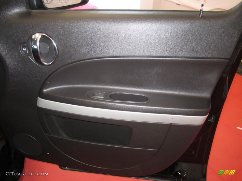 2009 HHR LS - Black / Ebony photo #25