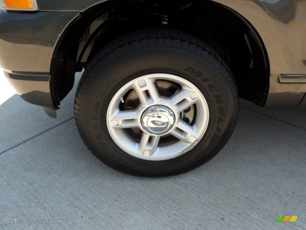 2005 Explorer XLT - Mineral Grey Metallic / Medium Parchment photo #11