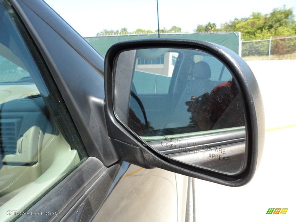 2005 Explorer XLT - Mineral Grey Metallic / Medium Parchment photo #16