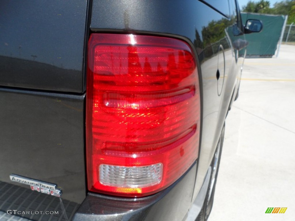 2005 Explorer XLT - Mineral Grey Metallic / Medium Parchment photo #17
