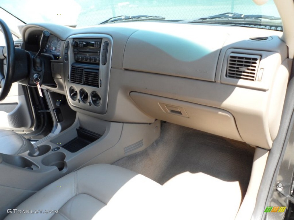 2005 Explorer XLT - Mineral Grey Metallic / Medium Parchment photo #23