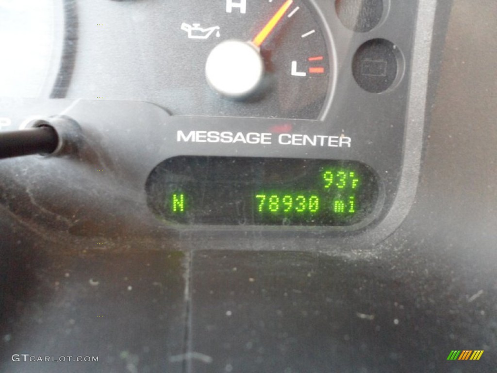 2005 Explorer XLT - Mineral Grey Metallic / Medium Parchment photo #41