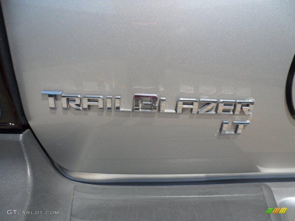 2005 Chevrolet TrailBlazer EXT LT Marks and Logos Photos