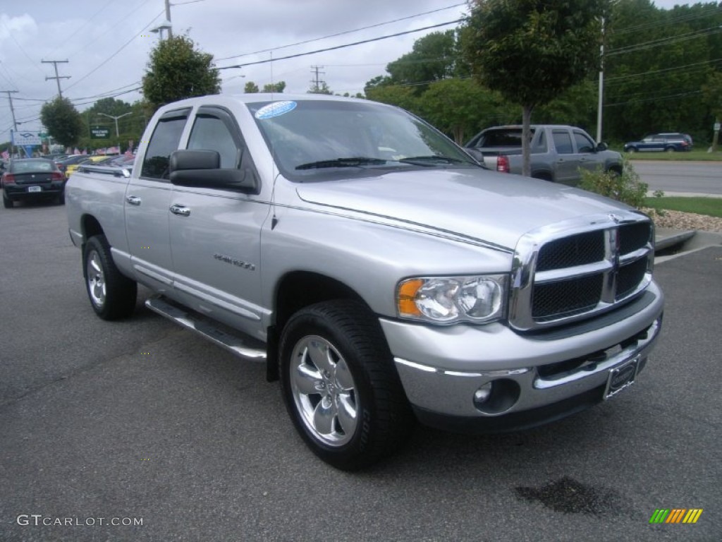 2005 Ram 1500 SLT Quad Cab 4x4 - Bright Silver Metallic / Dark Slate Gray photo #7