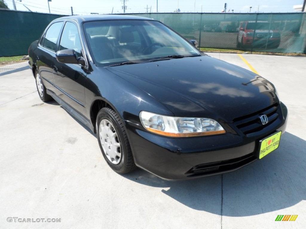 2002 Accord LX Sedan - Nighthawk Black Pearl / Quartz Gray photo #1