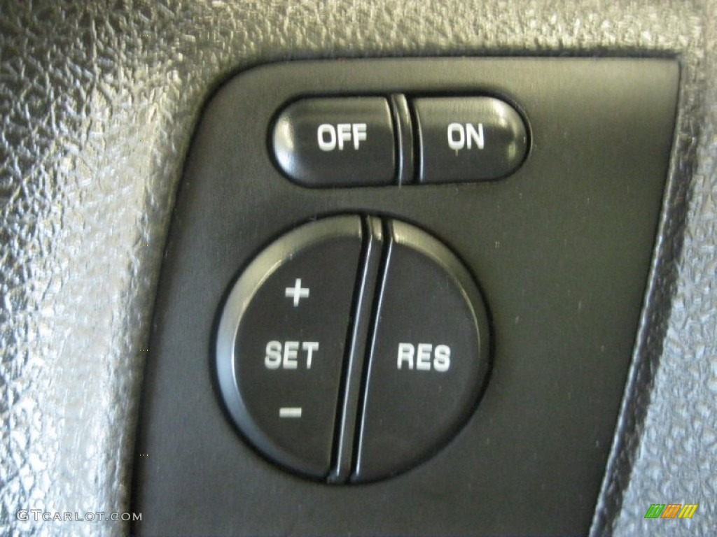 2008 Ford F250 Super Duty XLT Regular Cab 4x4 Controls Photo #54142533