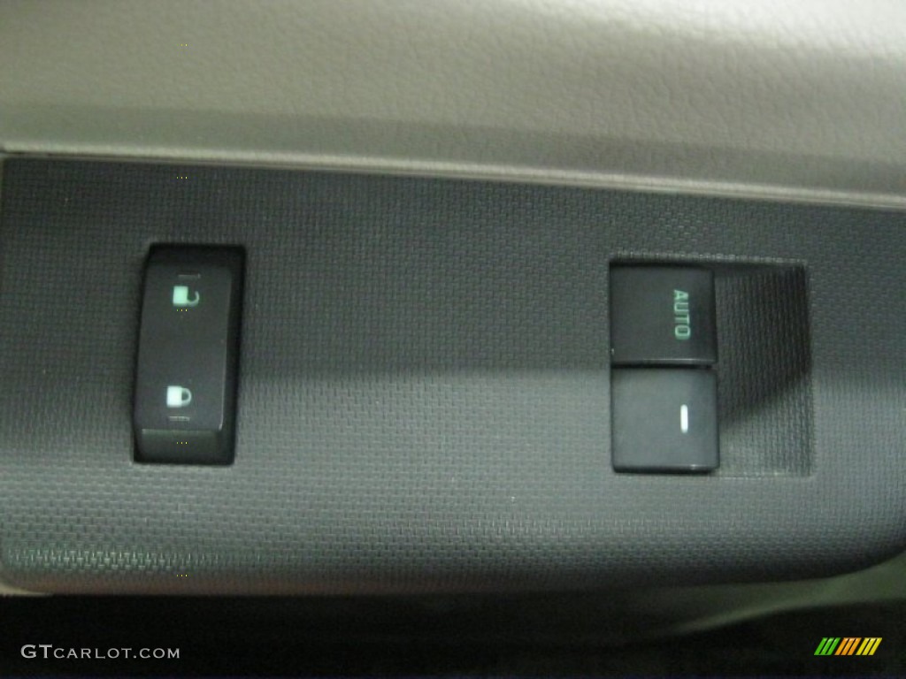 2008 Ford F250 Super Duty XLT Regular Cab 4x4 Controls Photo #54142551