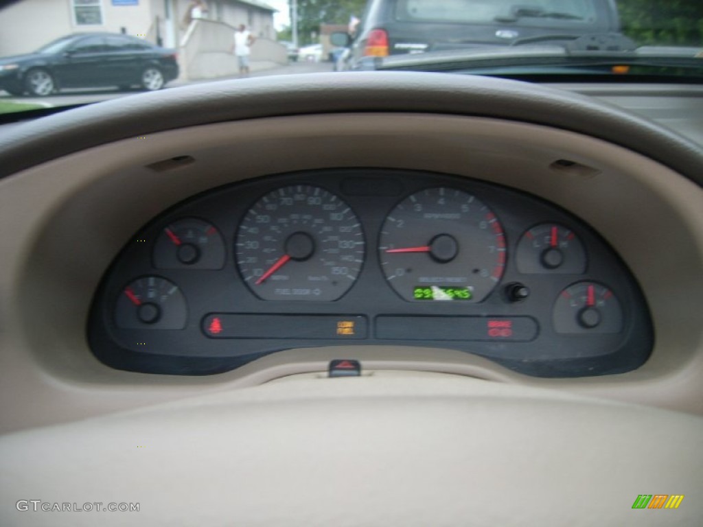 2001 Ford Mustang GT Convertible Gauges Photo #54143076
