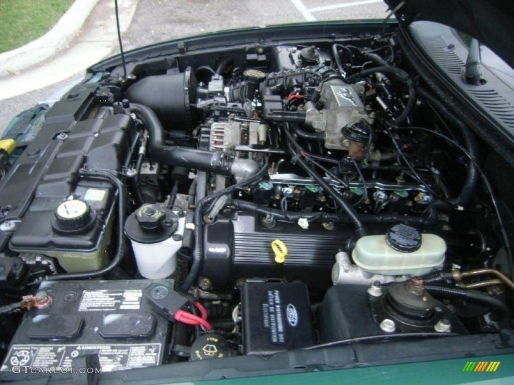 2001 Ford Mustang GT Convertible 4.6 Liter SOHC 16-Valve V8 Engine Photo #54143124